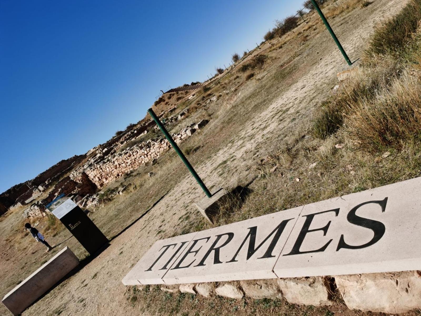 Tres Navios En El Mar Casa Rural De 10 Habitaciones Con Bano Individual Precios Web Монтехо-де-Тьермес Экстерьер фото