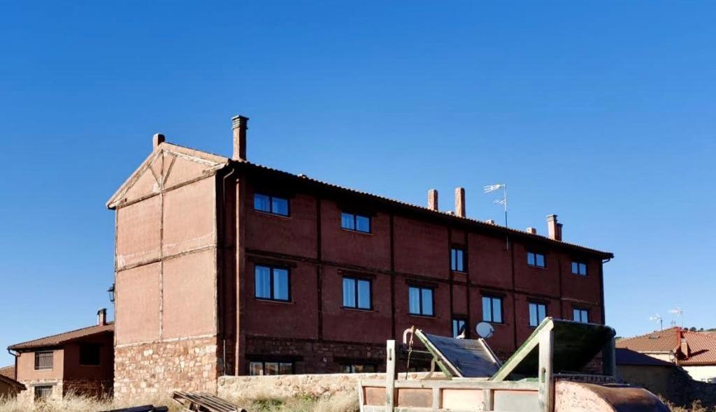Tres Navios En El Mar Casa Rural De 10 Habitaciones Con Bano Individual Precios Web Монтехо-де-Тьермес Экстерьер фото
